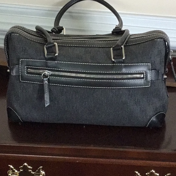 Dooney and Bourke Bags - Picture 4 of 7